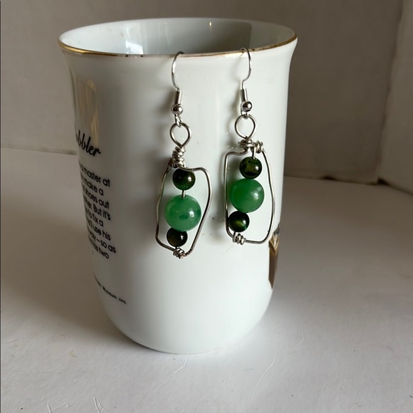 Handmade Jewelry - Green agate and dyed tigers eye Spiral Bead Earrings Jewelry